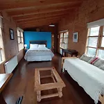 Hostal Palafito Waiwen